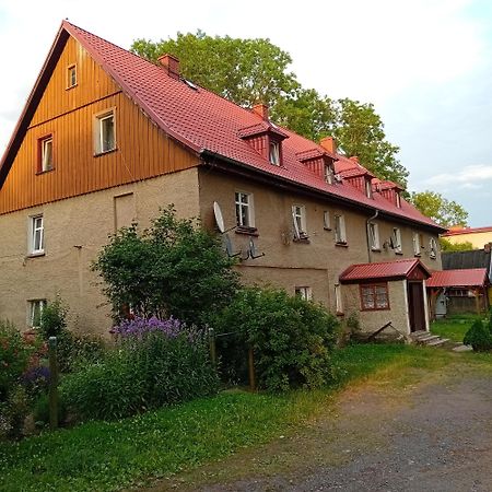 Apartament Nad Bukowka Lubawka Exterior foto